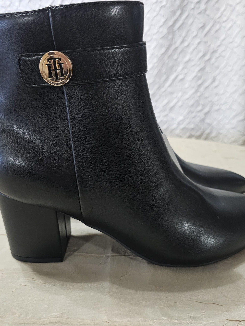 Tommy Hilfiger Black Pointed Toe Ankle Booties with Strap - Picture 4 of 4